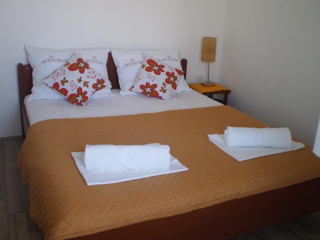 Apartment Vuk I Novak Ulcinj Ngoại thất bức ảnh