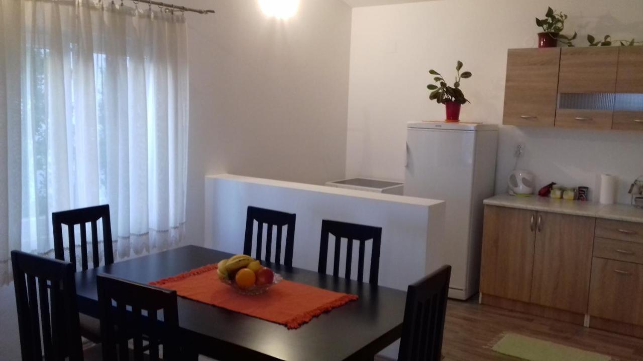 Apartment Vuk I Novak Ulcinj Ngoại thất bức ảnh